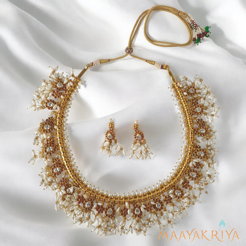 Sarasvatikusuma Guttapusalu Necklace Set