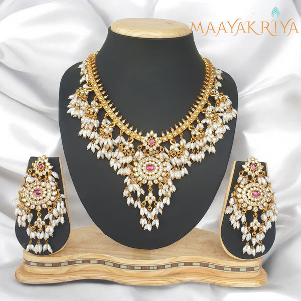 Madhurakusuma Guttapusalu Necklace Set