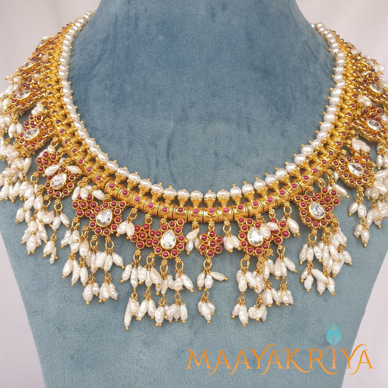 Sarasvatikusuma Guttapusalu Necklace Set